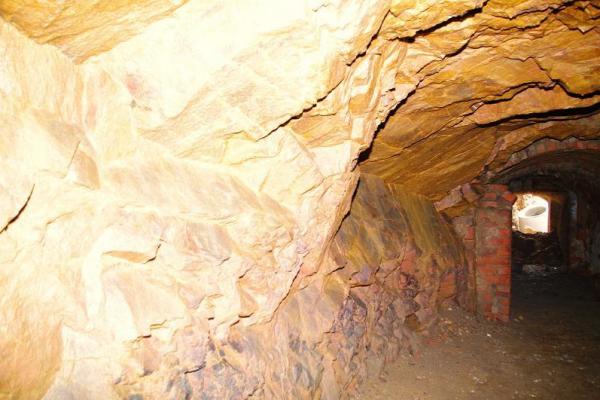 0589b83f2d72465994e66346534deacb