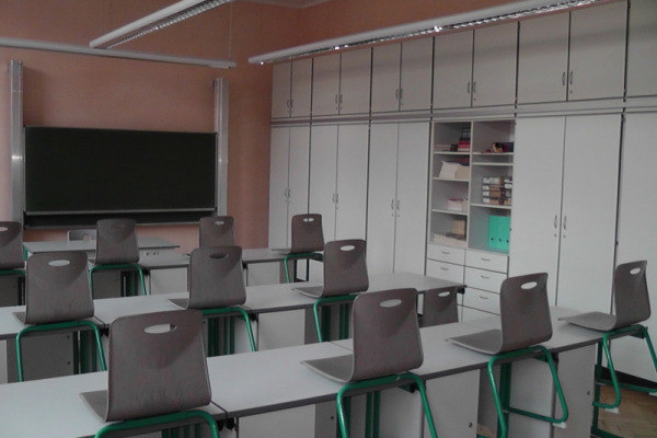 Handarbeitskabinett Bild 3